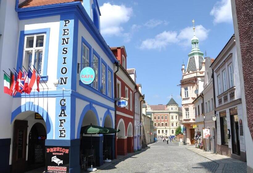 Номер Стандарт, Centrum Tiffany Pension