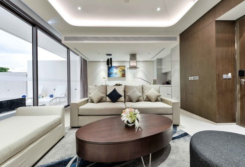 سوئیت کلاب, Dream Phuket Hotel & Spa