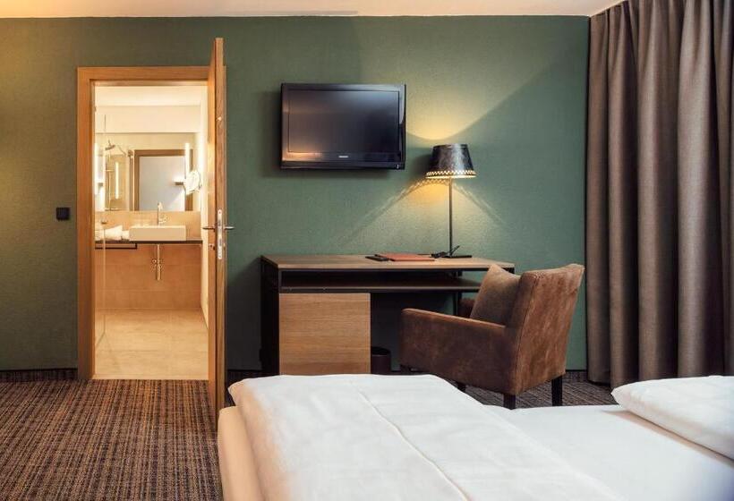 Номер Superior Вид на Горы, Panoramahotel Fliesserhof