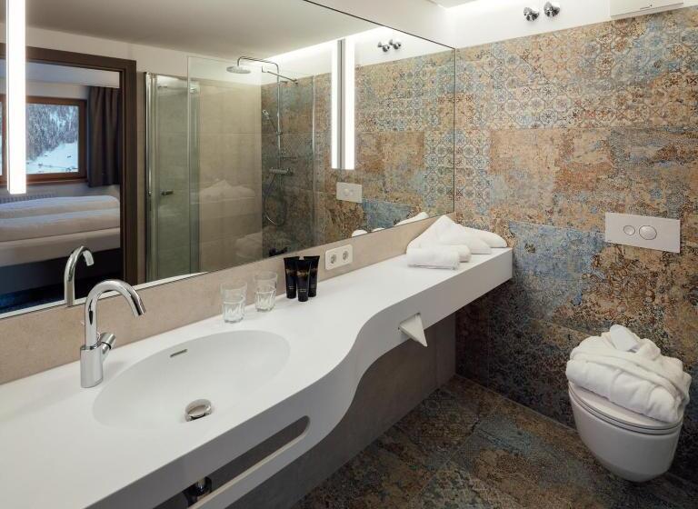 Полулюкс Вид на Горы, Panoramahotel Fliesserhof