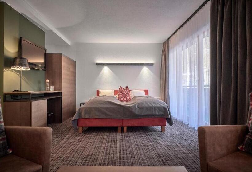 Номер Superior, Panoramahotel Fliesserhof