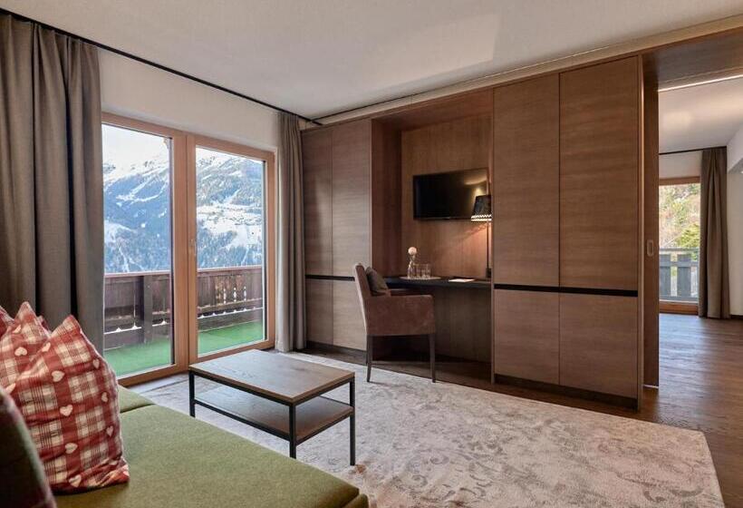 Полулюкс Повышенной Комфортности, Panoramahotel Fliesserhof