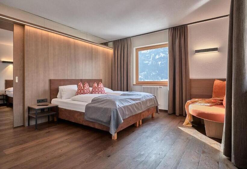 Полулюкс Повышенной Комфортности, Panoramahotel Fliesserhof