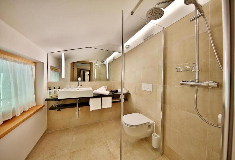 Люкс, Panoramahotel Fliesserhof