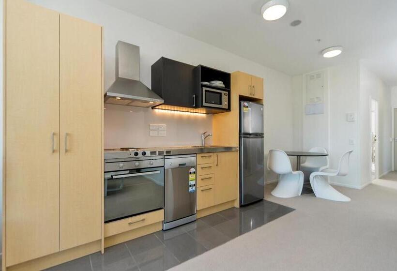 Апартаменты 1 Спальня, Mcentral Apartments Manukau