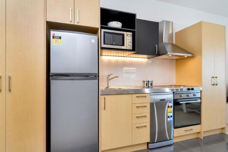 Апартаменты 2 Спальни, Mcentral Apartments Manukau