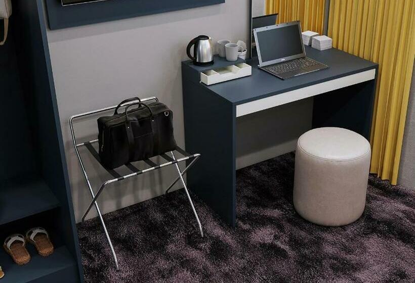 اتاق استاندارد یک نفره, The Place Hotel   Frankfurt City Messe