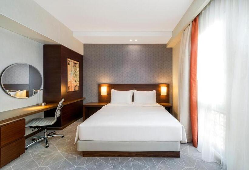 Номер Стандарт, Hyatt Place Dubai Wasl District Residences