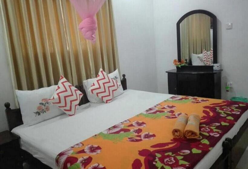 标准间, Alexandra Family Villa