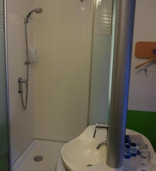اتاق استاندارد, Ibis Budget Jakarta Airport