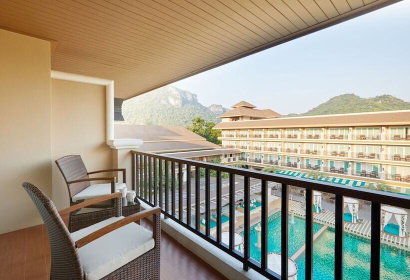 풀장 전망 디럭스 룸, Lacol Khao Yai   A Chatrium Collection