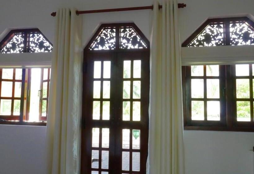 디럭스 스위트, Sagarika Beach Hotel