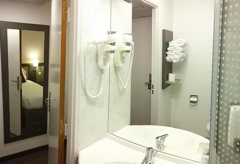 اتاق استاندارد چهار تخته, Akena City Saint Witz