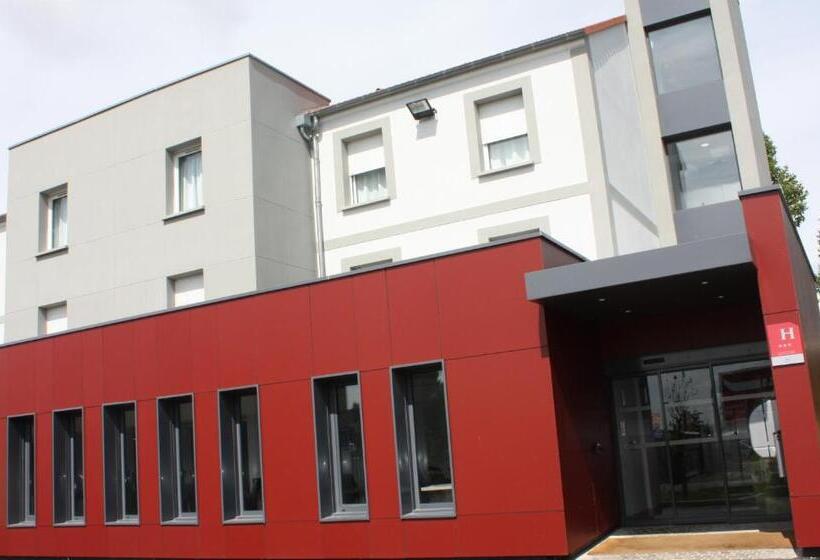 اتاق استاندارد سه نفره, Akena City Saint Witz