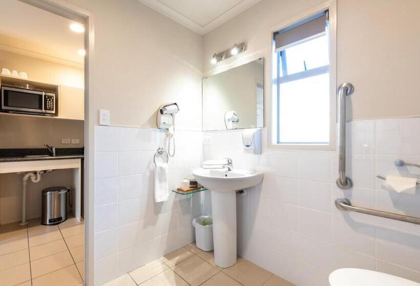 Студия Стандарт, Lake Taupo Motor Inn