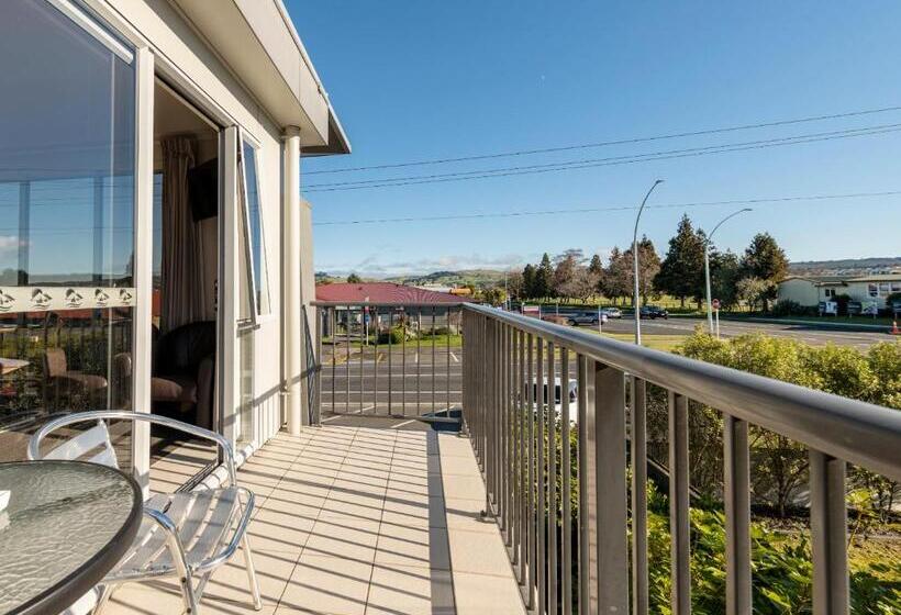 Апартаменты 1 Спальня, Lake Taupo Motor Inn