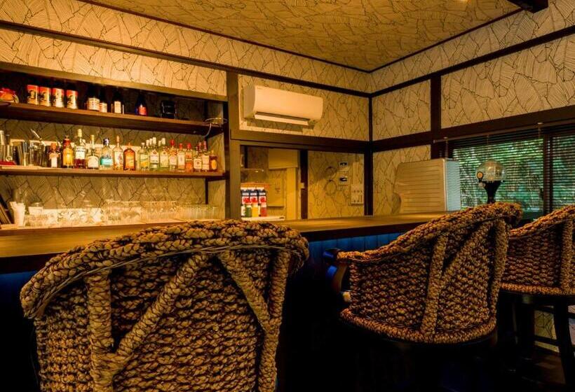 Студия Стандарт, Yuraku Izuoshima  Hostel