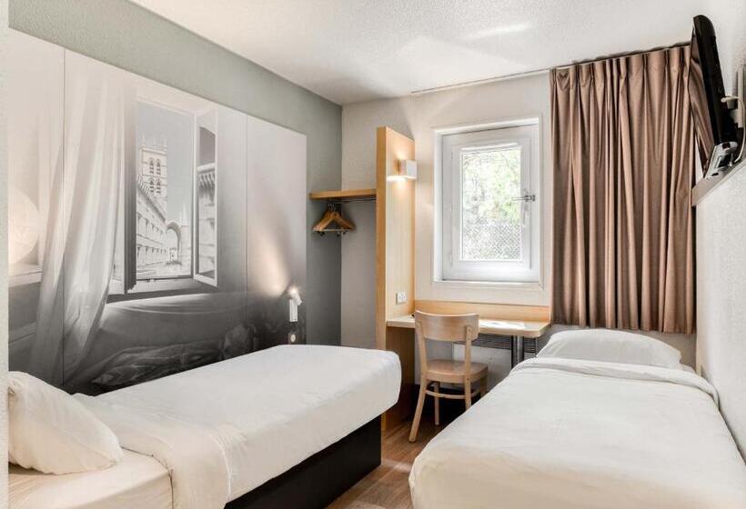 Номер Стандарт, B&B Montpellier 1