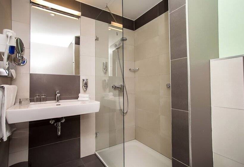 标准间带双人床, Best Western Plus Lakeside