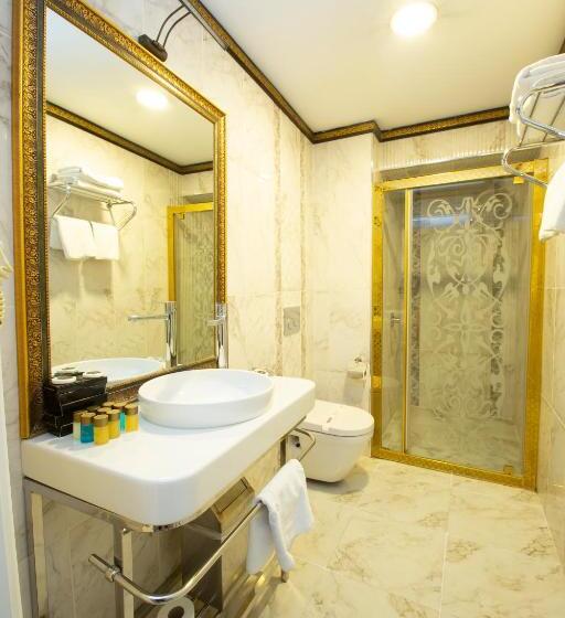 سوییت خانوادگی, Empire Suite