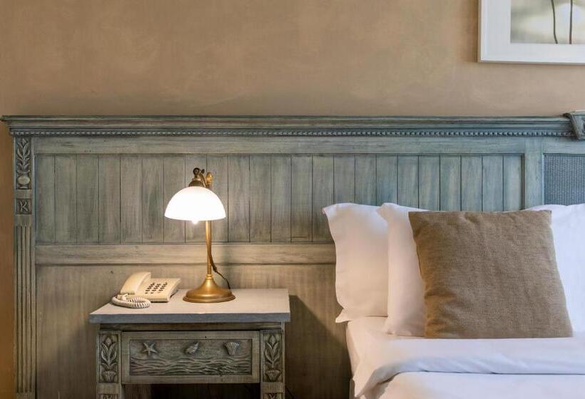 اتاق لوکس با چشم‌انداز باغ, Alaçatı Beach Resort
