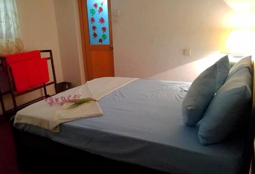 Номер Стандарт Вид на Сад, Avon Hikkaduwa Guest House