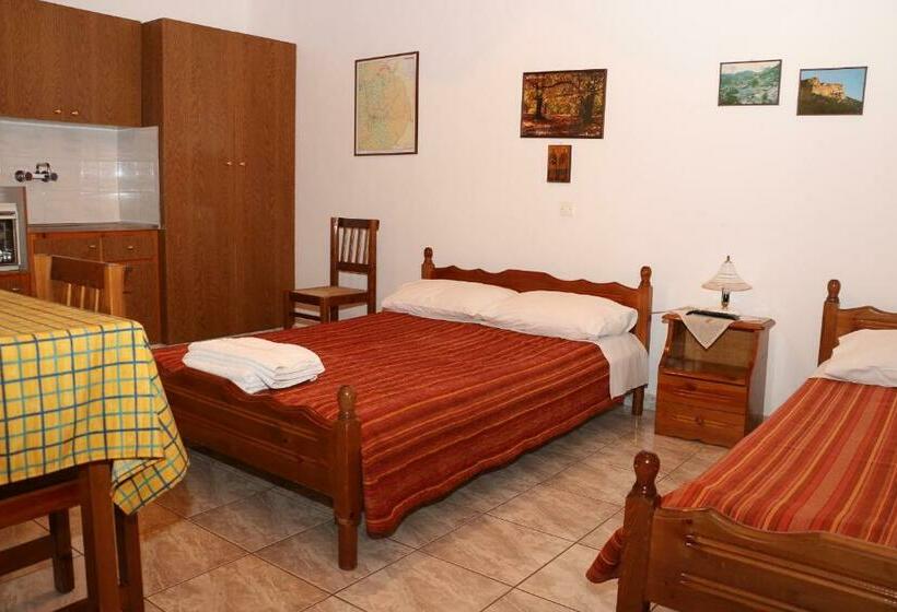 Номер Стандарт Трехместный, Maleatis Apollo Guesthouse