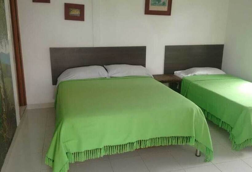 스탠다드 트리플 룸, Eco Hotel Villa Diana