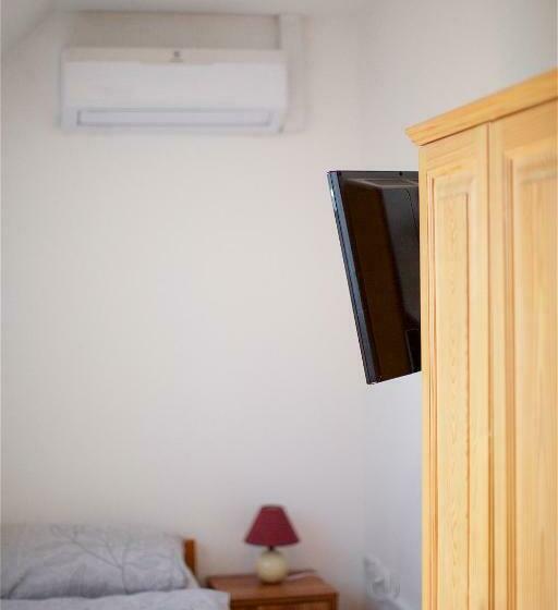 اتاق استاندارد, Tourist Farm Rooms Lovrec