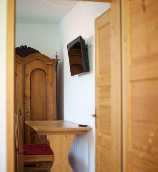 اتاق خانوادگی, Tourist Farm Rooms Lovrec