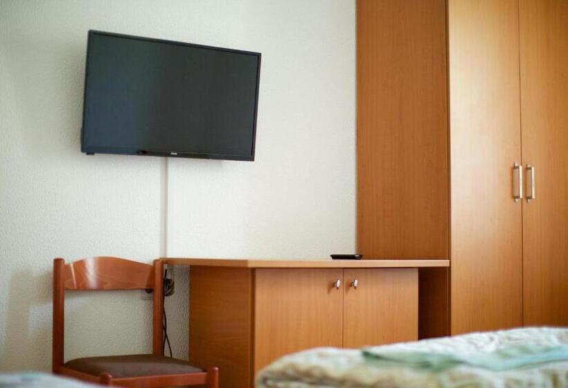 اتاق خانوادگی, Tourist Farm Rooms Lovrec