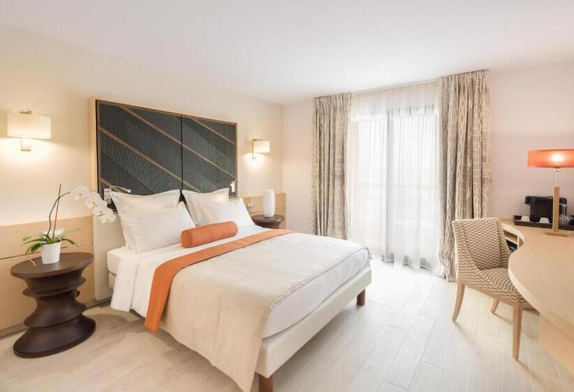 اتاق سوپریور با چشم‌انداز دریا, Akoya Hotel & Spa