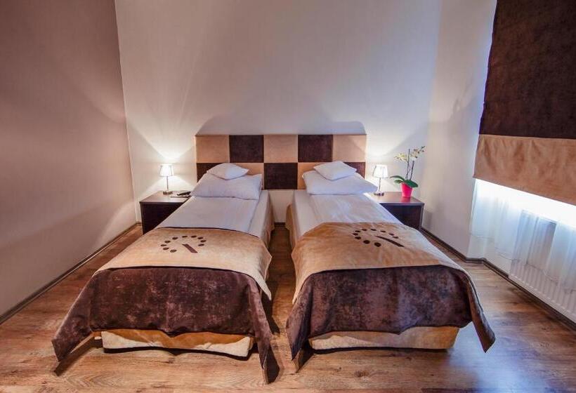 اتاق استاندارد یک نفره, Boutique Hotel S Bytom