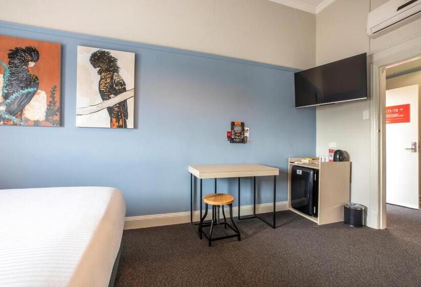 Студия Стандарт, Nightcap At Federal Hotel Mt Gambier