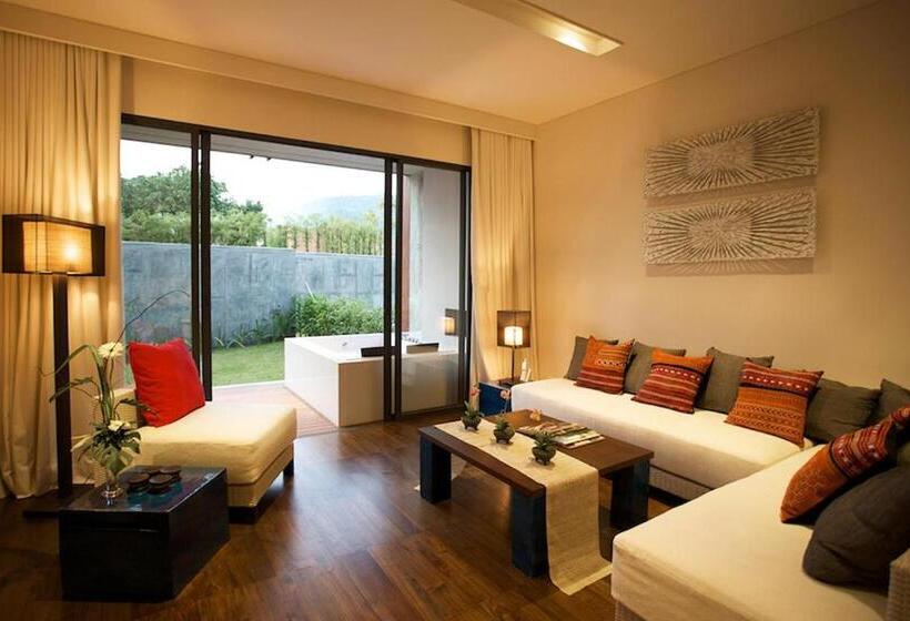 سوییت لوکس, Veranda High Residence