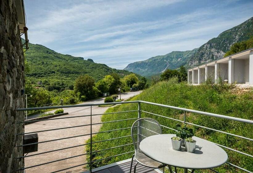 اتاق خانوادگی, Gefiri Plakas Hotel By Konnect, Tzoumerka