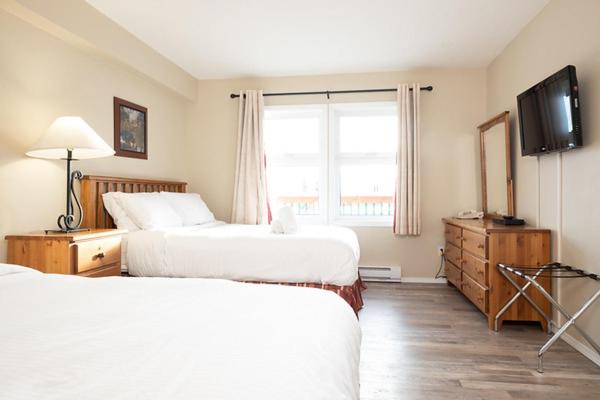 스위트, Vance Creek Hotel & Conference Centre