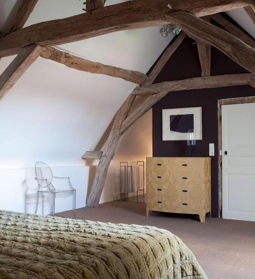 キングサイズベッドのスイートルーム, Chateau De La Resle   Design Hotels