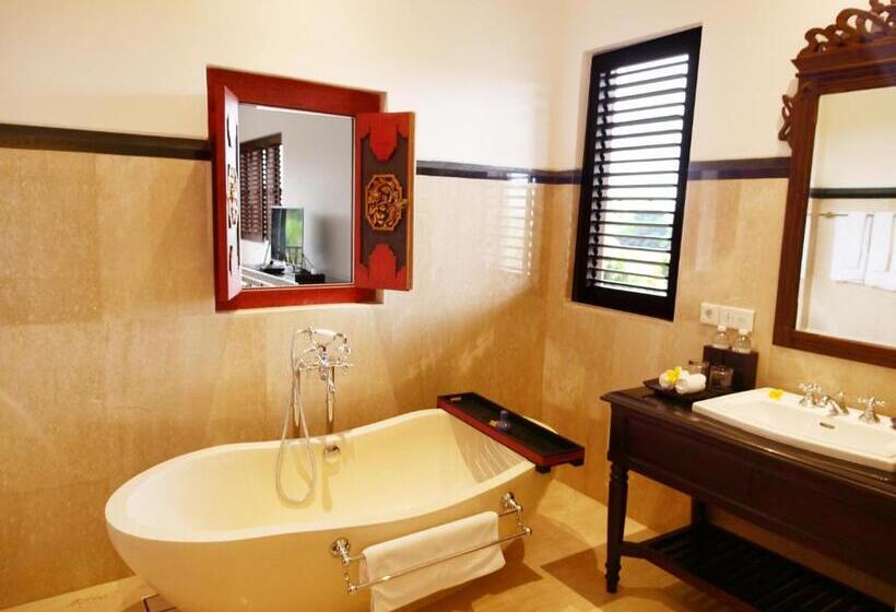 Королевский Люкс, Dwaraka The Royal Villas