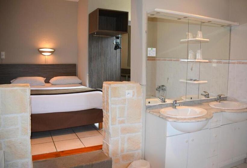 Номер Стандарт, Hôtel Le Floreal
