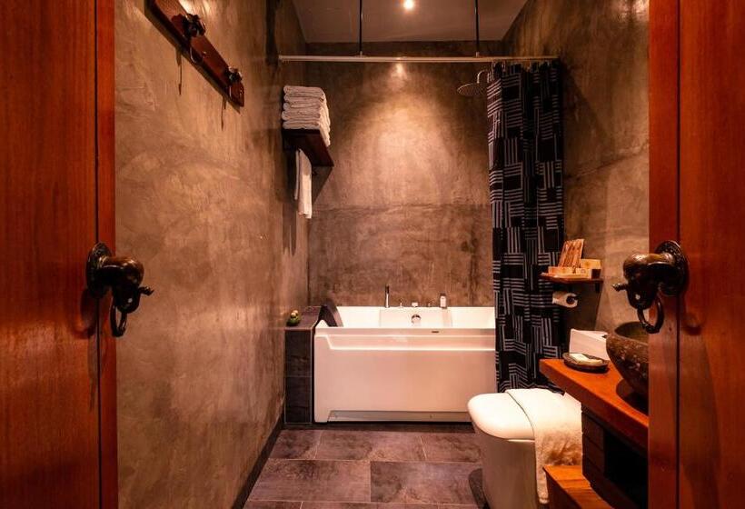 Семейный Номер, Ipoh Bali
