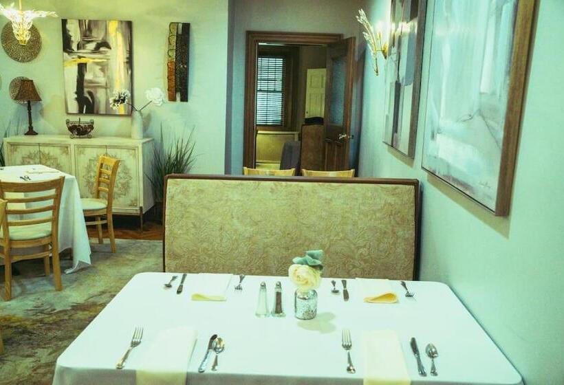Номер Deluxe, Cameron Estate Inn & Restaurant