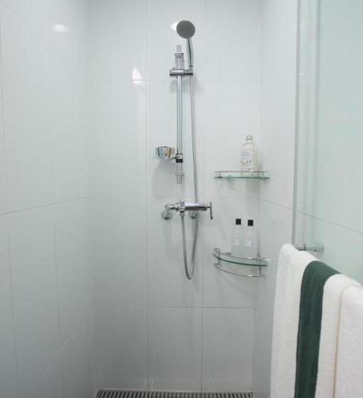 Quarto Estandar, Urban Place Gangnam