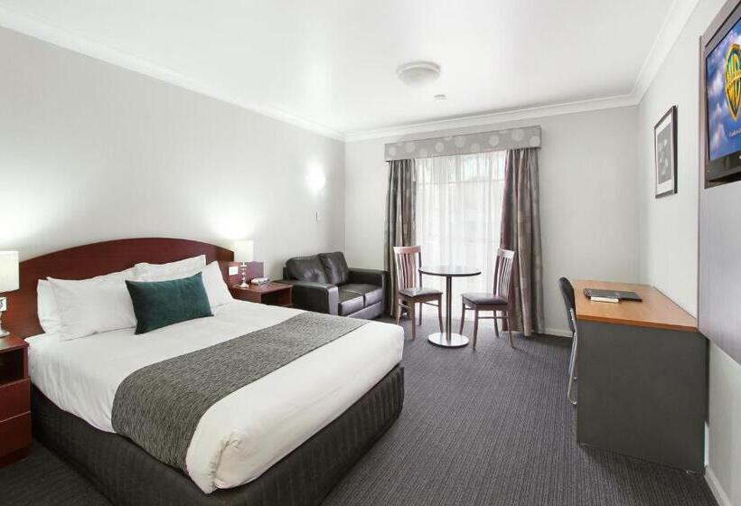 Suite with Terrace, Quality Inn Ashby House Tamworth