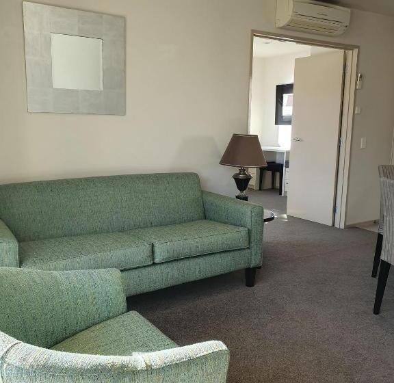 Апартаменты 2 Спальни, Palazzo Motor Lodge