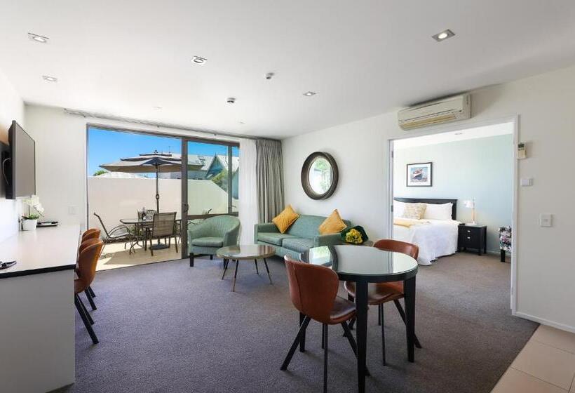 Апартаменты 3 Спальни, Palazzo Motor Lodge