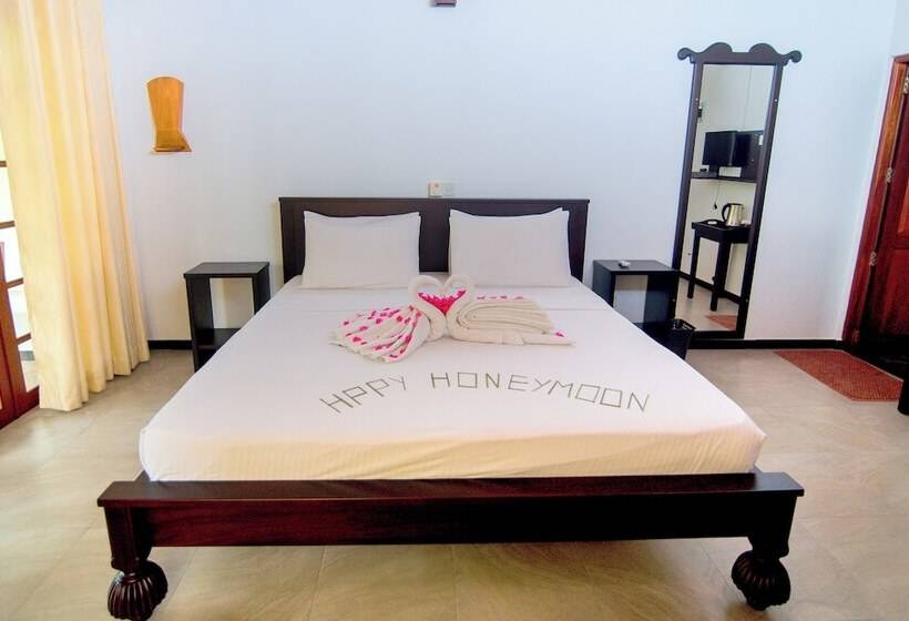 Апартаменты Deluxe 1 Спальня, Lagoon Bentota Resort