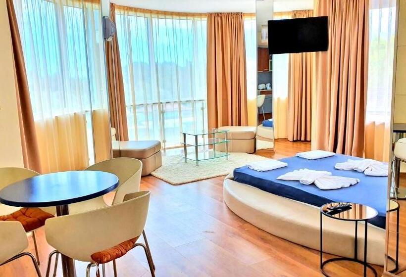 Apartamento Deluxe 1 Dormitório, Favorit Apart