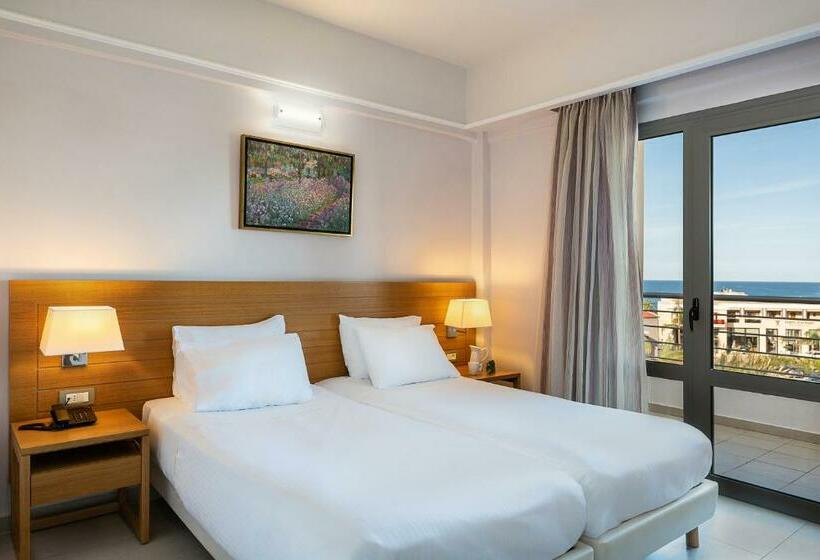 Студия Superior, Porto Platanias Village Resort