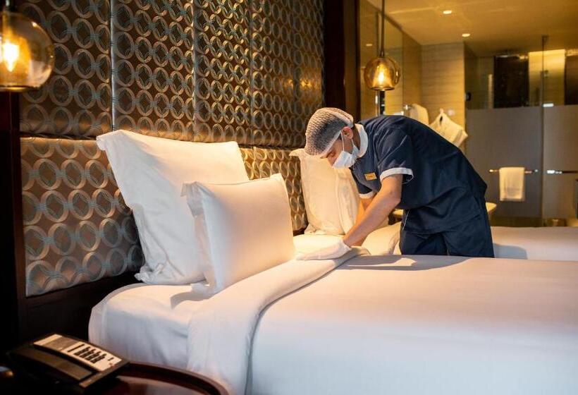 Номер Deluxe, Pullman New Delhi Aerocity An Accor Hotels Brand